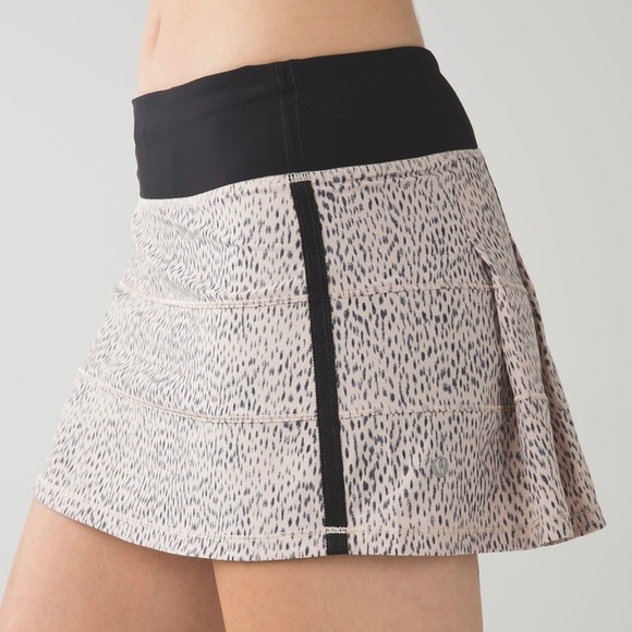 Lululemon Pace Rival Skirt II, Dottie Dash Grain / Black